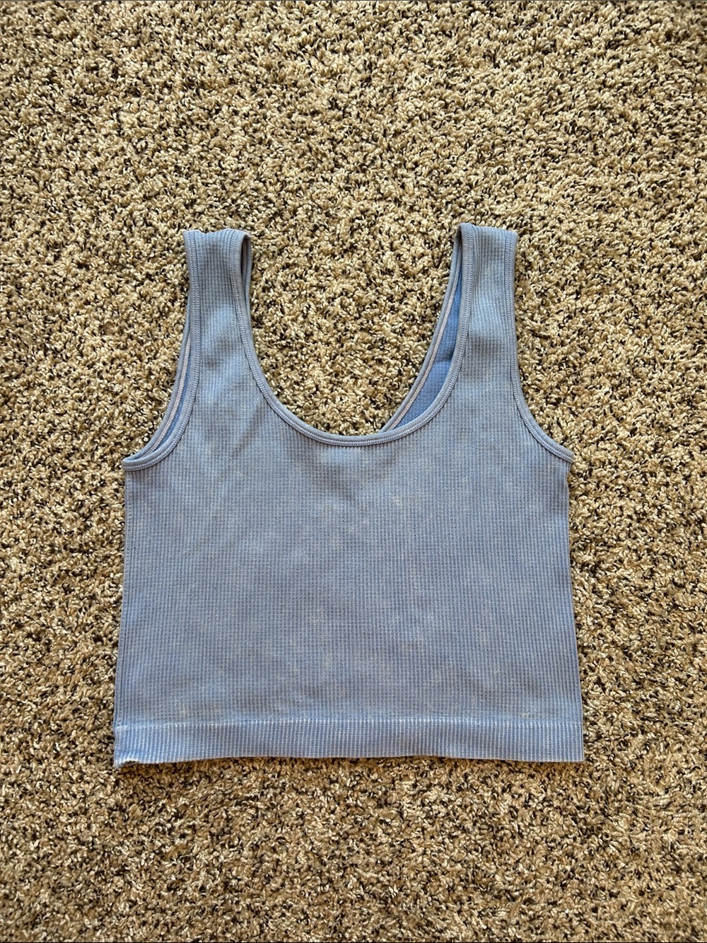 Scoop Neck Ribbed Cropped Tank - Light Blue - Picture 3 of 3